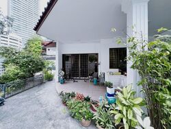 Orchard Road (D9), Terrace #511675331
